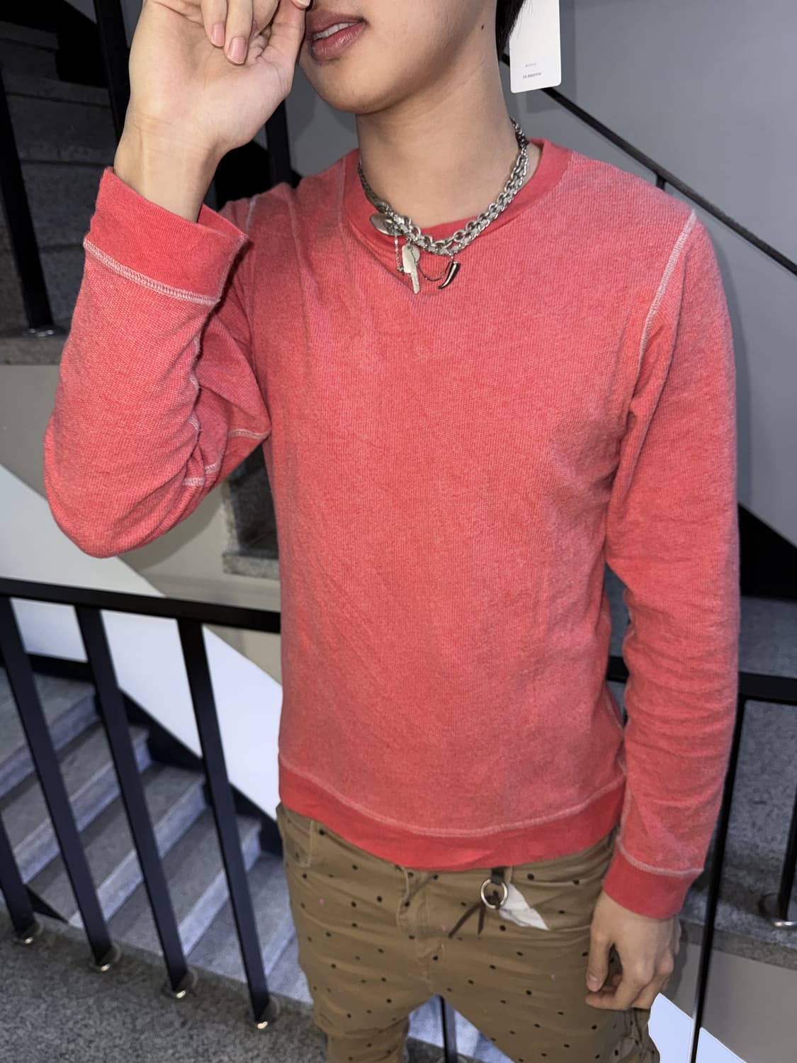 red sweat shirt 상품이미지2