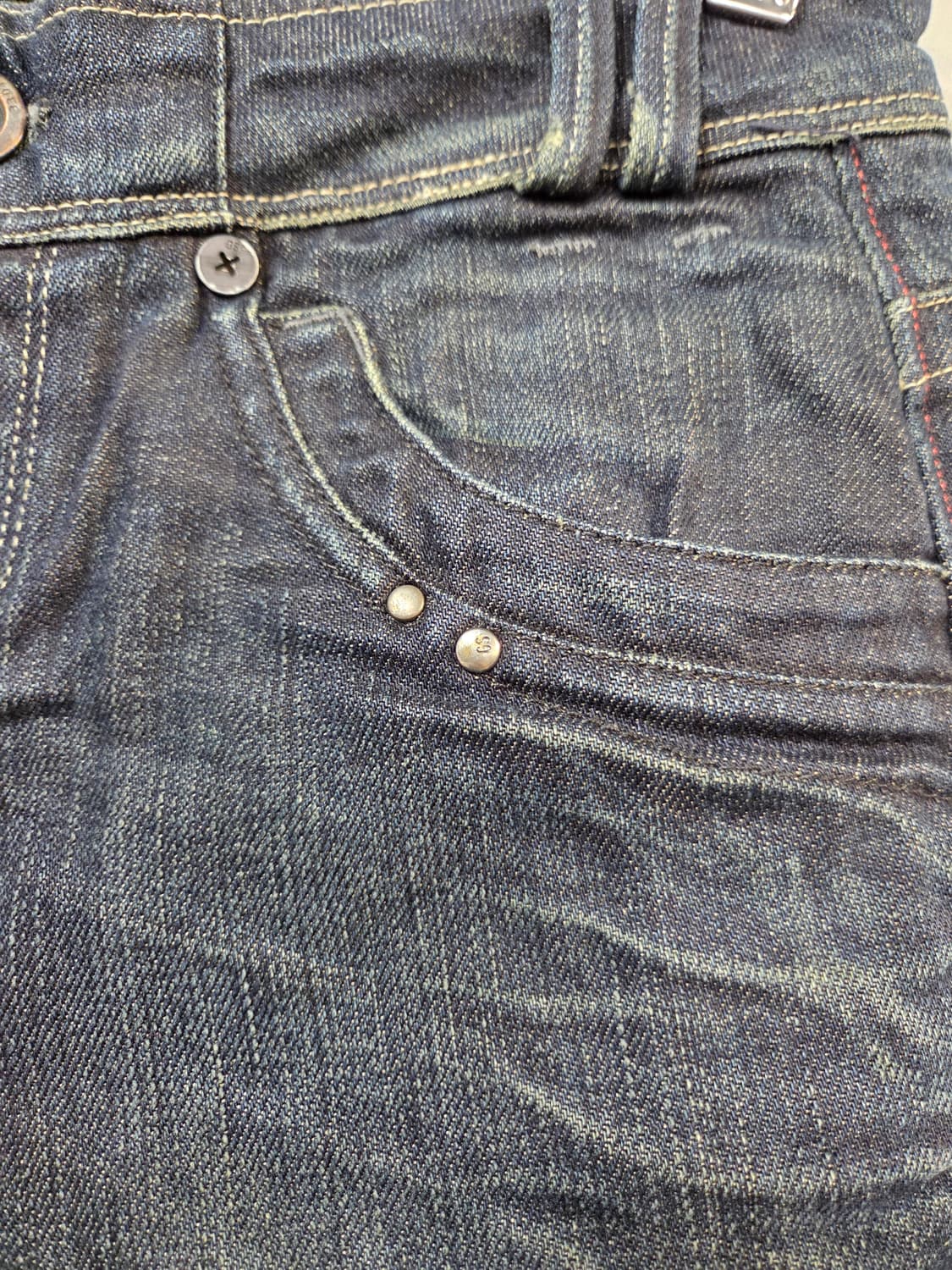 택 달린 G-Star RAW 미지 집 블랙 바지입니다. 26사이즈에 스판 상품이미지6