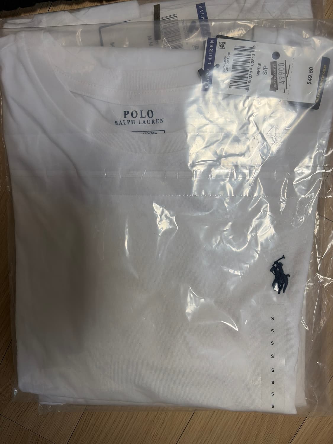 폴로 롱슬리브 화이트 재고정리 S,m 새상품 상품이미지1