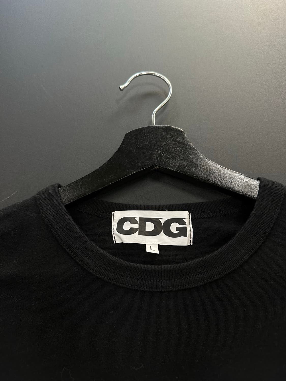 꼼데가르송 CDG 암 볼드로고 롱슬리브 블랙 상품이미지6