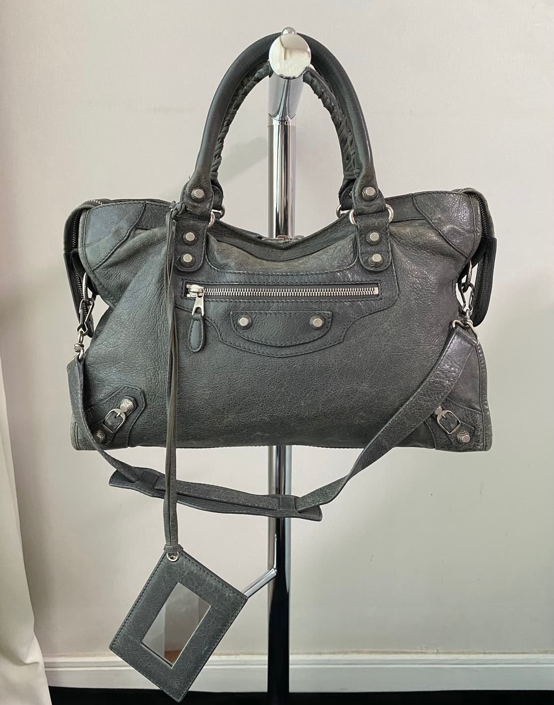 발렌시아가 모터백 상품이미지5