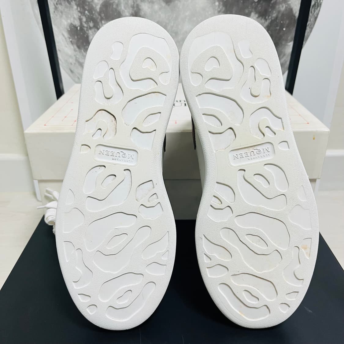 정품 38) 알렉산더 맥퀸 오버솔 스니커즈 240~245 상품이미지5