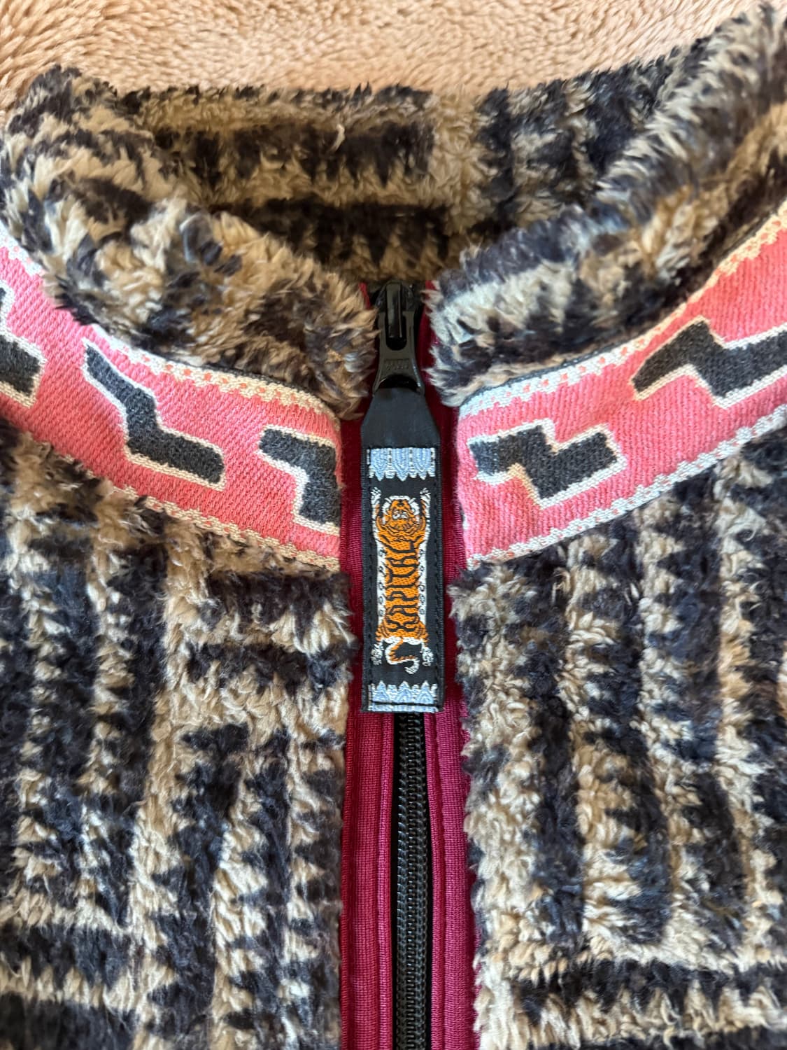 [1] 캐피탈 핵소 블록 패턴 플리스 집 플루종 베이지 상품이미지4