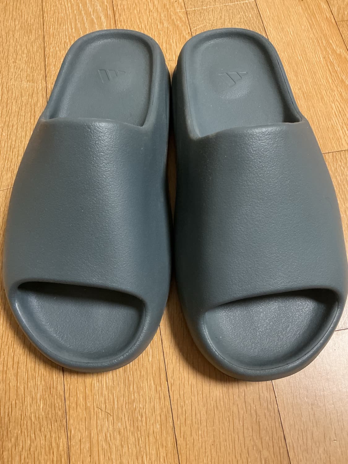 아디다스 이지슬라이드 슬레이트마린 285 상품이미지2