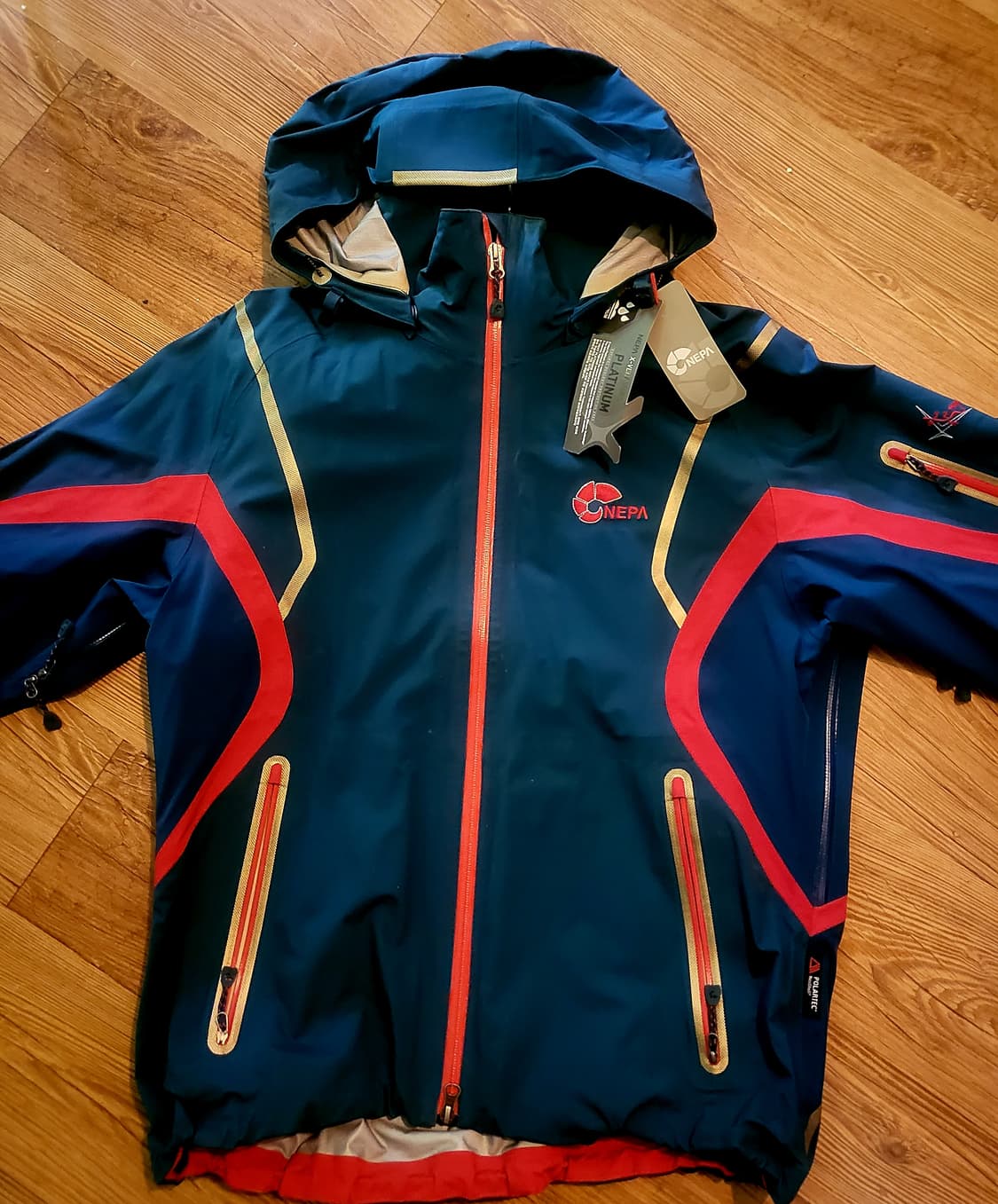 [미사용 택달린 새상품] 네파-남자 등산 바람막이 상품이미지8