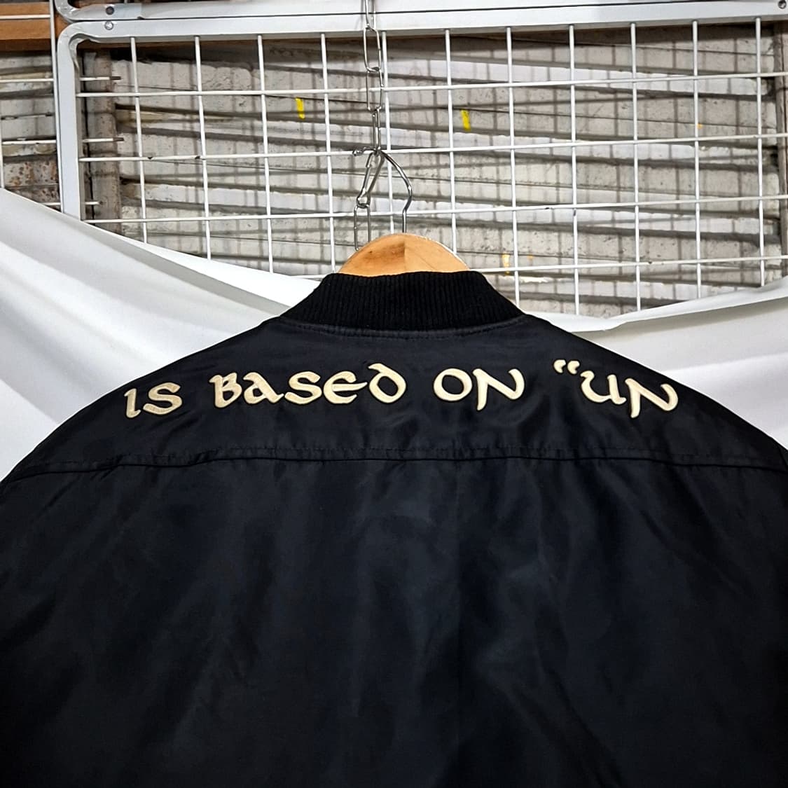 Evisu 에비수 슬리브 로고 봄버 자켓 상품이미지8