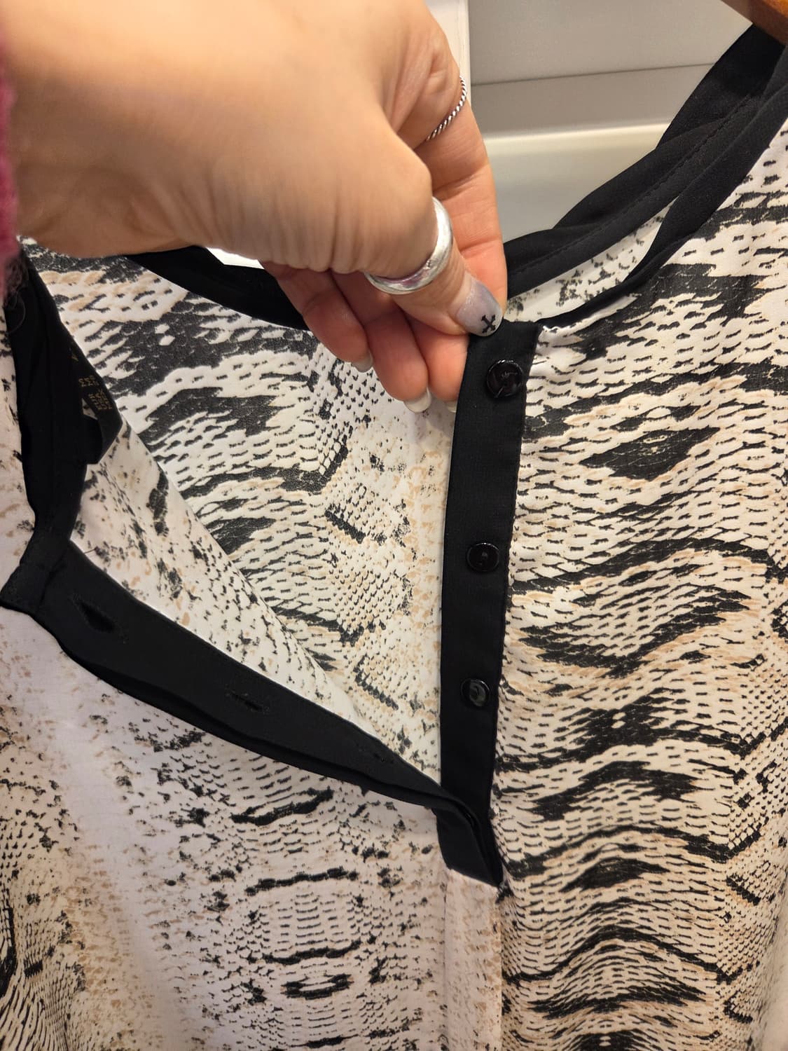 자라 파이톤 프린트 블라우스 상품이미지7