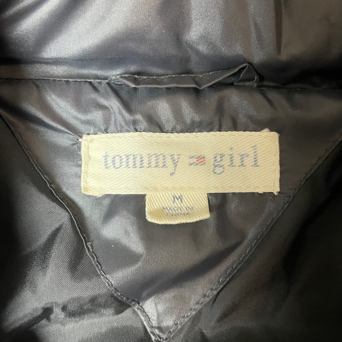 타미걸 Y2K 니트로고 푸퍼 자켓 M 상품이미지4