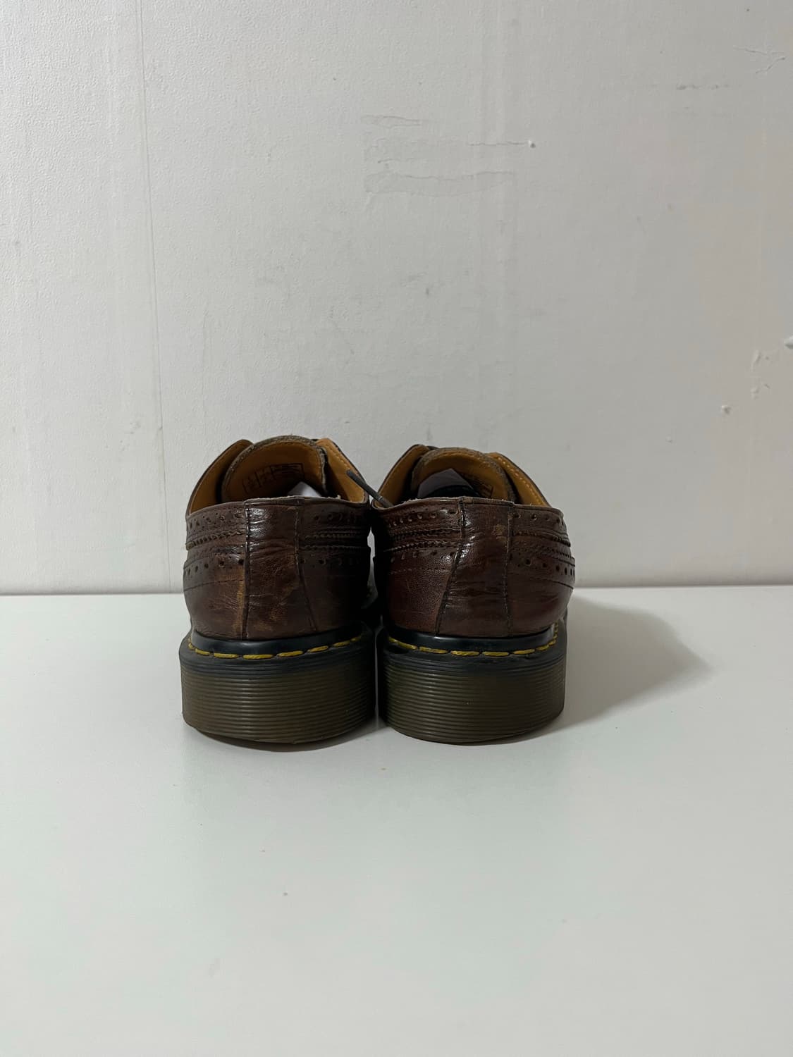 250 닥터마틴 브라운 윙팁 5홀 워커 정품 상품이미지2
