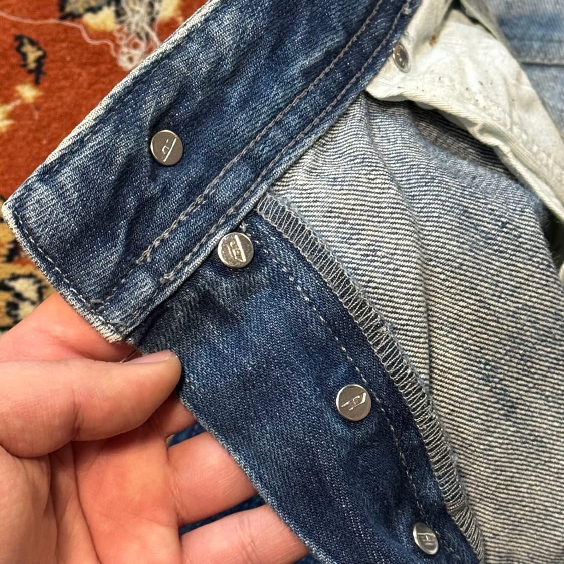 디젤 아카이브 워싱 데님 팬츠 중청 (30-31) 상품이미지7