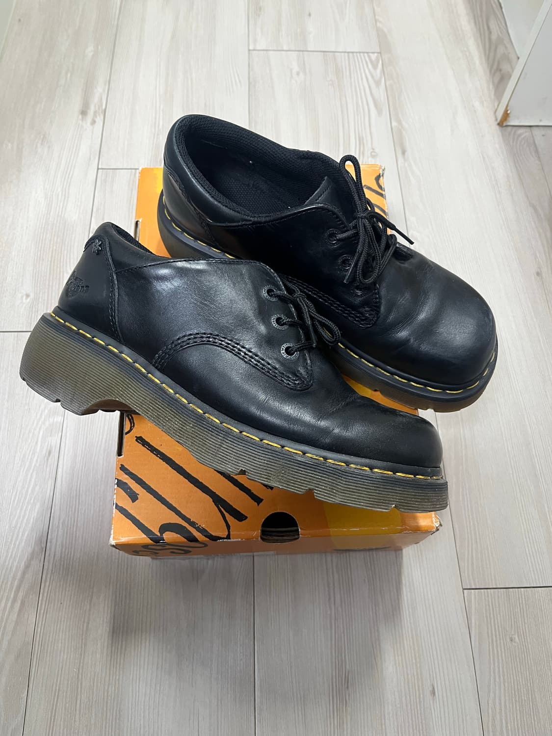 [270] 닥터마틴 Chanda 더비슈즈 3홀 1461 상품이미지1