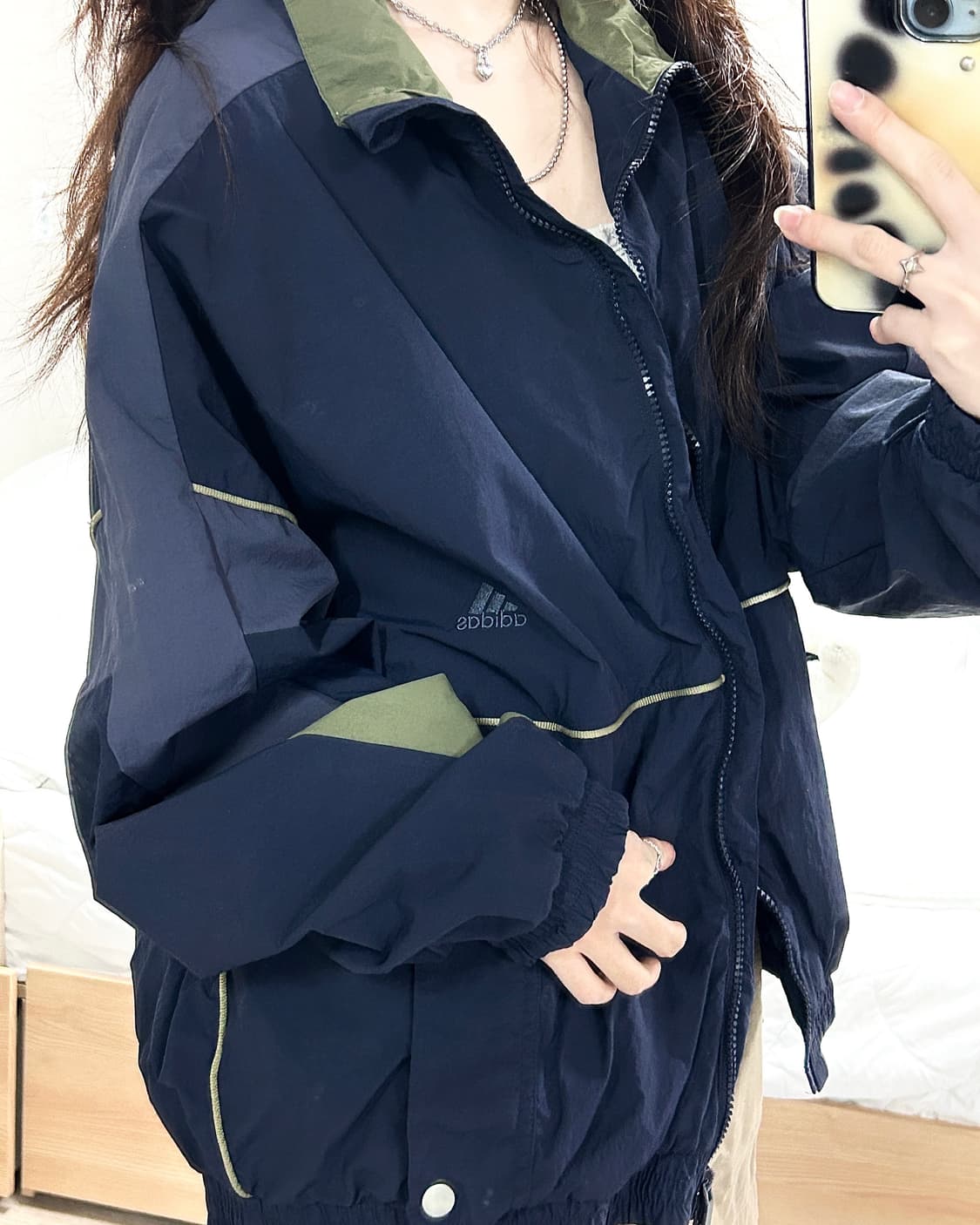 아디다스 배색 투웨이 우븐자켓 상품이미지5