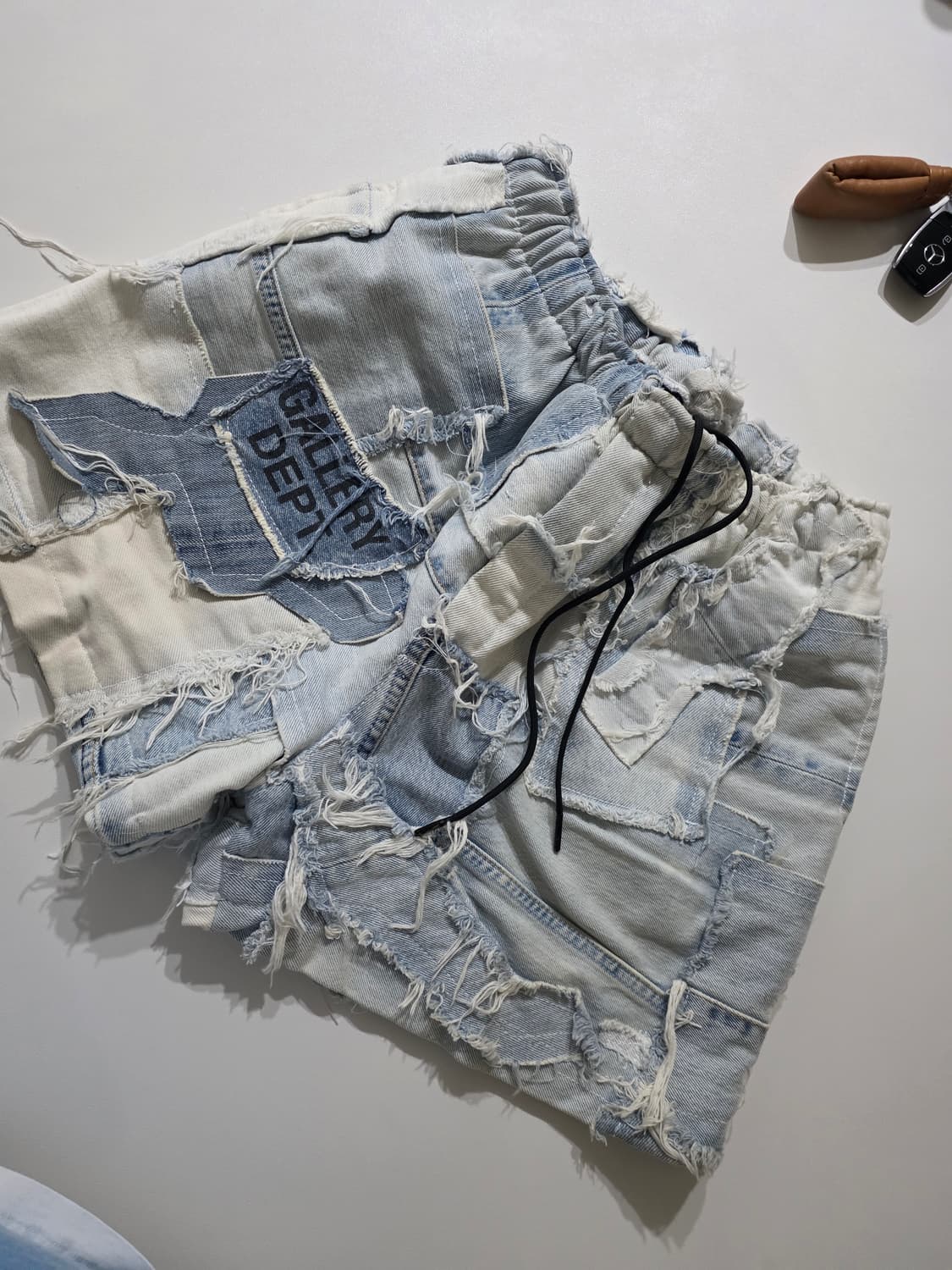 갤러리 디파트먼트  패치워크 데님쇼츠  판매해요 상품이미지1