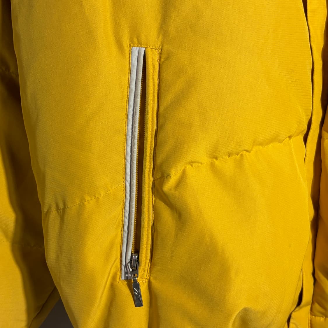 리복 빈티지 옐로우 다운 자켓 상품이미지3