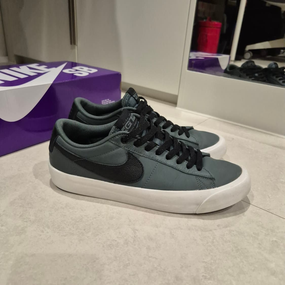 [나이키] SB 블레이저 로우 프로 GT(DV1226-300) 275 상품이미지2