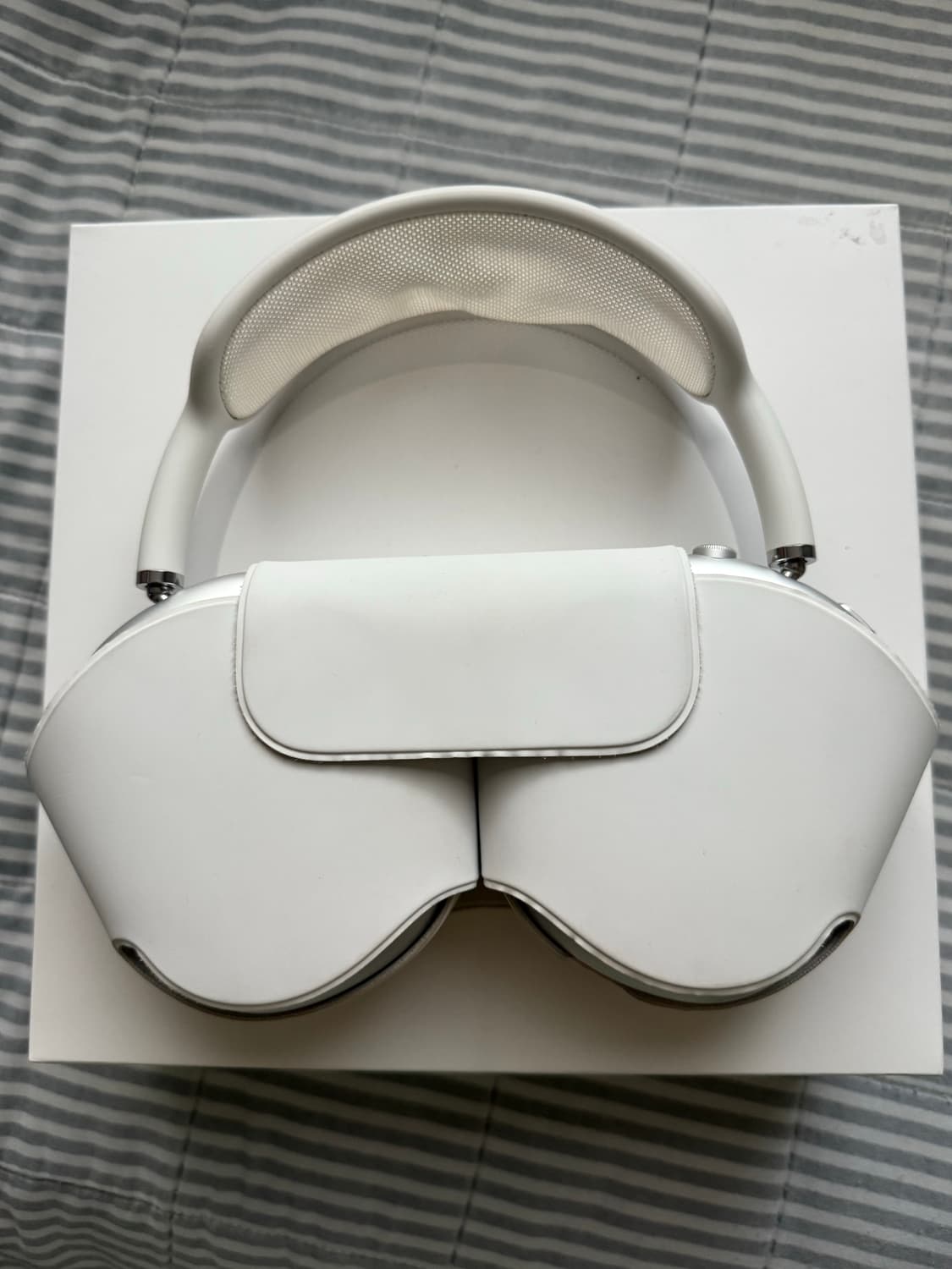 에어팟 맥스 실버 풀박스 상품이미지1