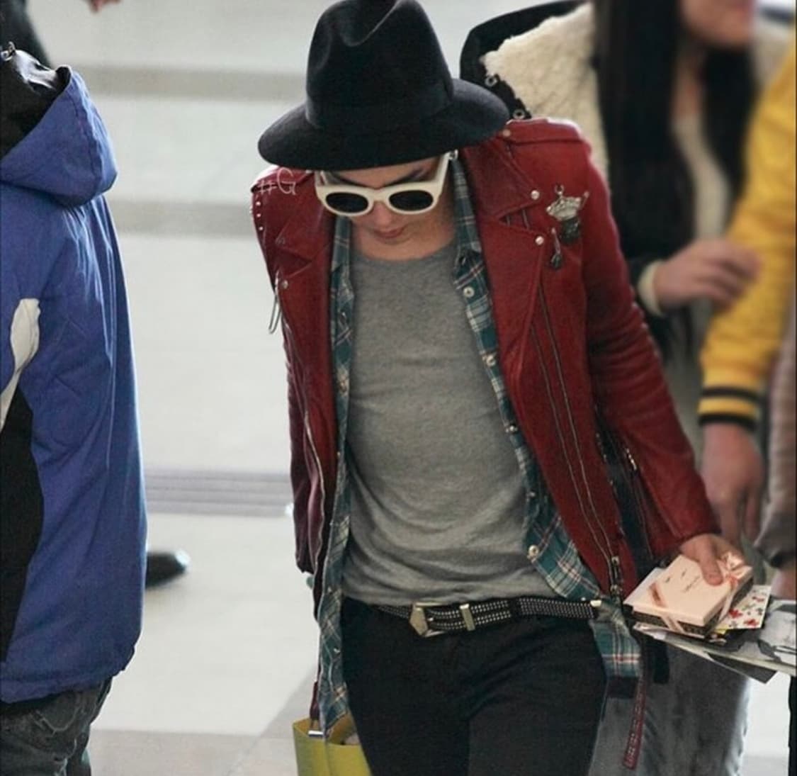 발망 - 15SS 왁스 코팅 바이커 자켓 상품이미지10