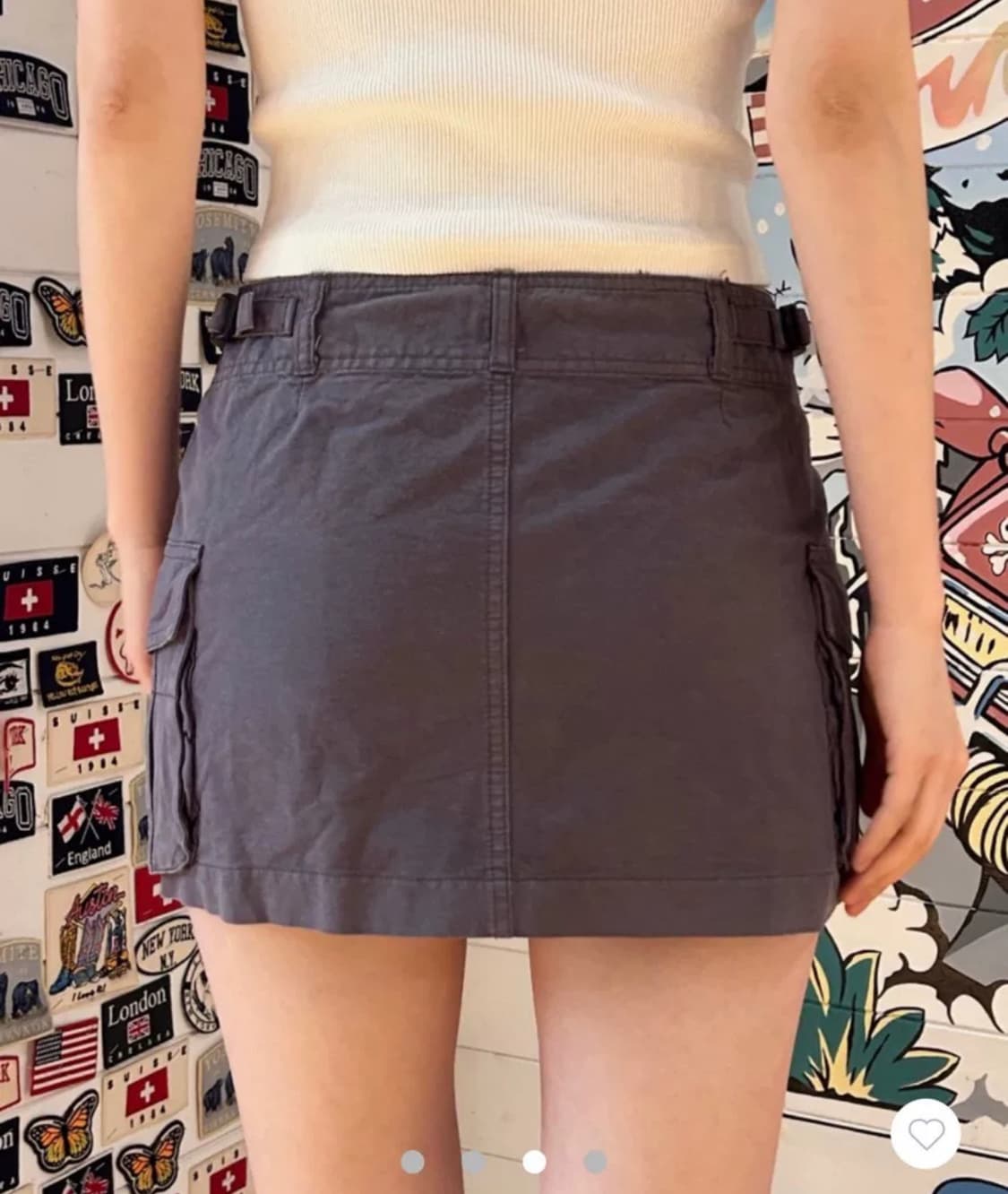 Brandy Melville cargo mini skirt 상품이미지4