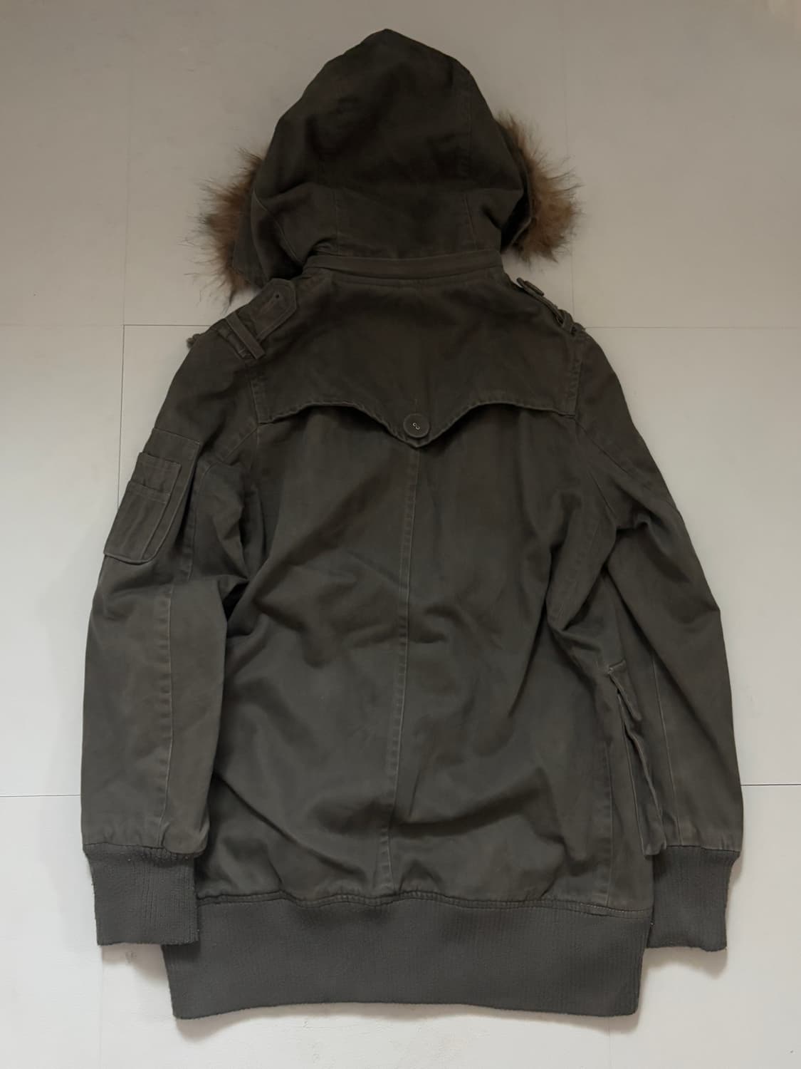 • Khaki High-Neck Fur Hooded Bomber Jack 상품이미지5