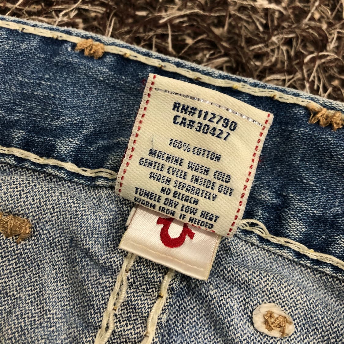 트루릴리전 Logan Super T 디스 워싱 데님 팬츠 상품이미지10