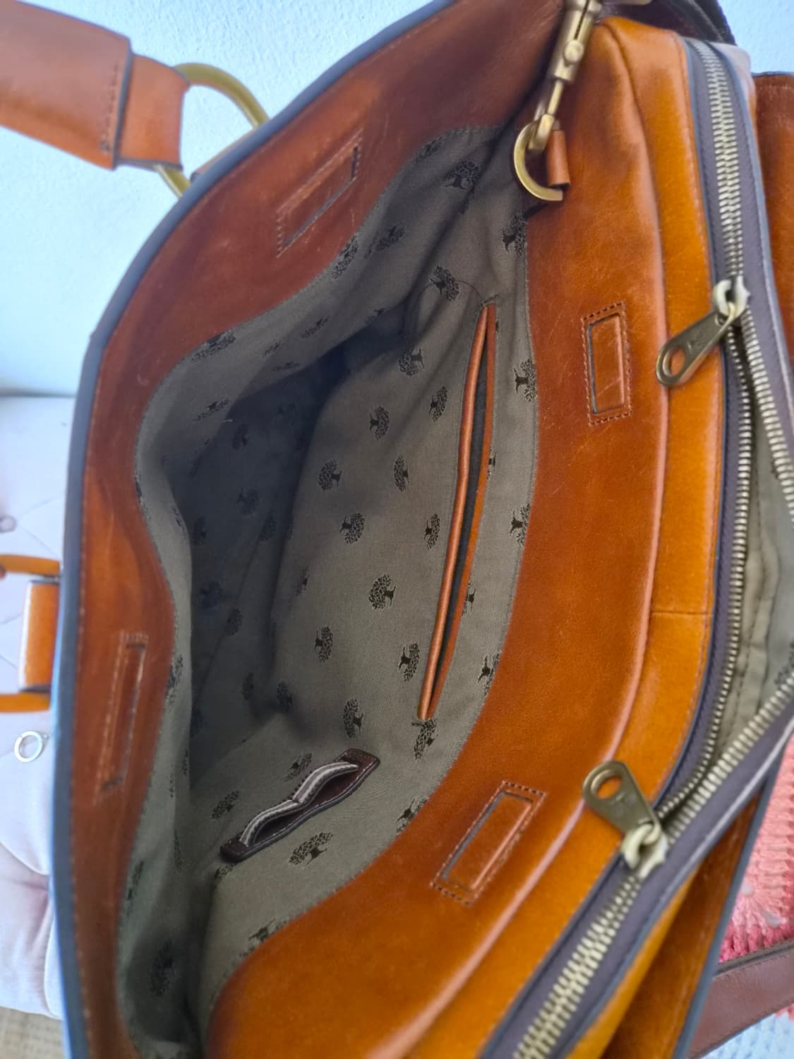 멀버리 Lichi 천연가죽 크로스 서류가방 상품이미지5