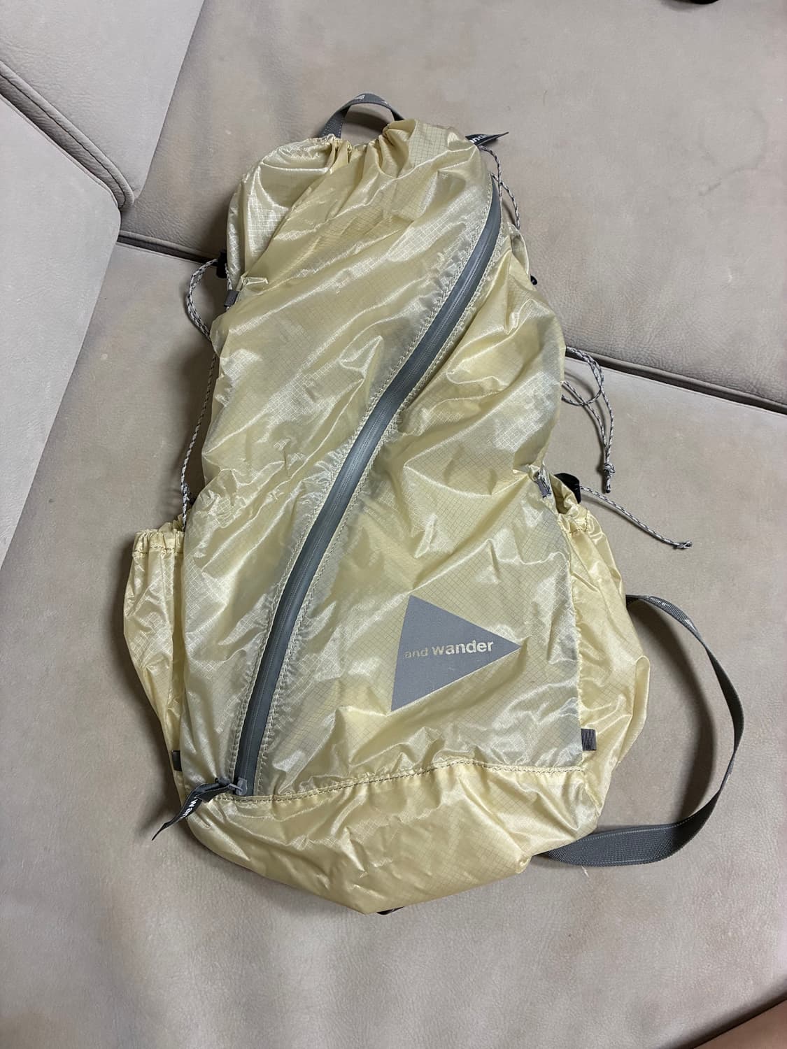 앤드원더 실데이팩 오프화이트 상품이미지1