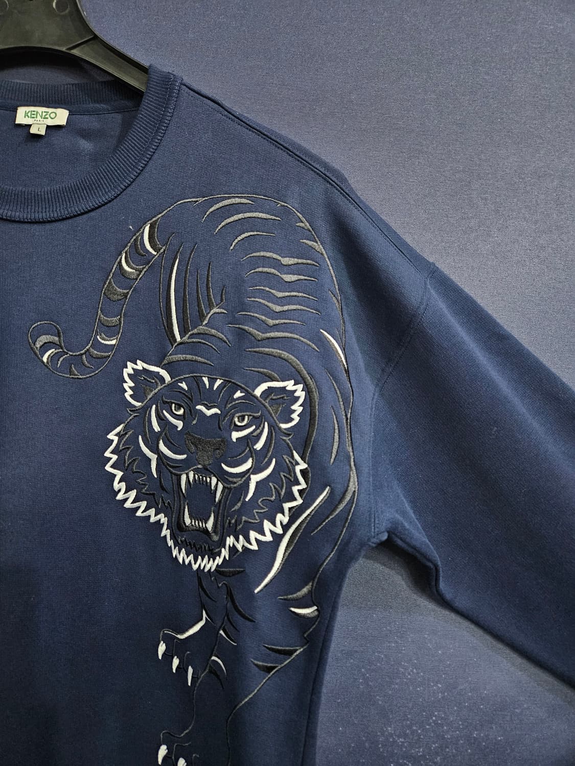 겐조 호랑이자수 네이비 남성 오버핏 100~105 맨투맨  상품이미지4