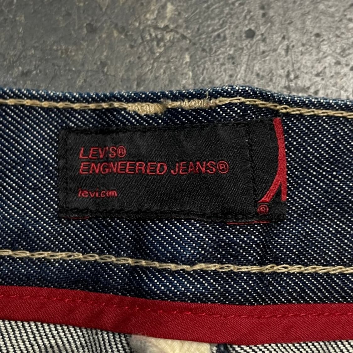 28 리바이스 엔지니어드 청바지  상품이미지2