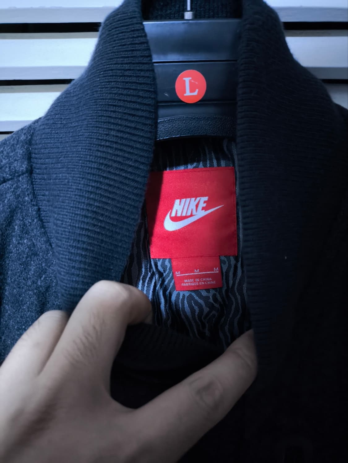 M 나이키 르브론 디스트로이어 LBJ 바시티 스타디움 자켓 상품이미지2