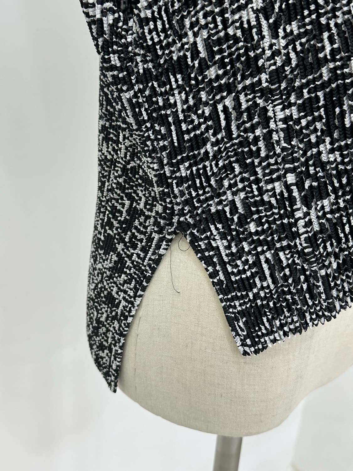 스피치오 터틀넥 플리츠 조끼 상품이미지6