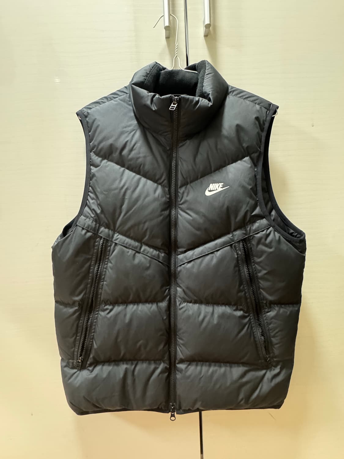 나이키 스톰핏 덕다운 패딩 조끼 L 사이즈 상품이미지1