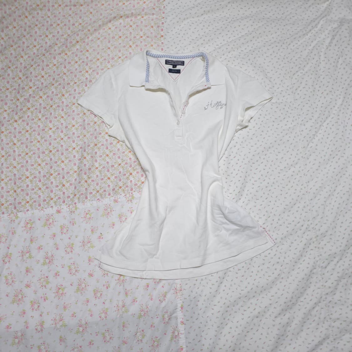 빈티지 타미힐피거 화이트 슬림핏 xs 큐빅 반팔 상품이미지1