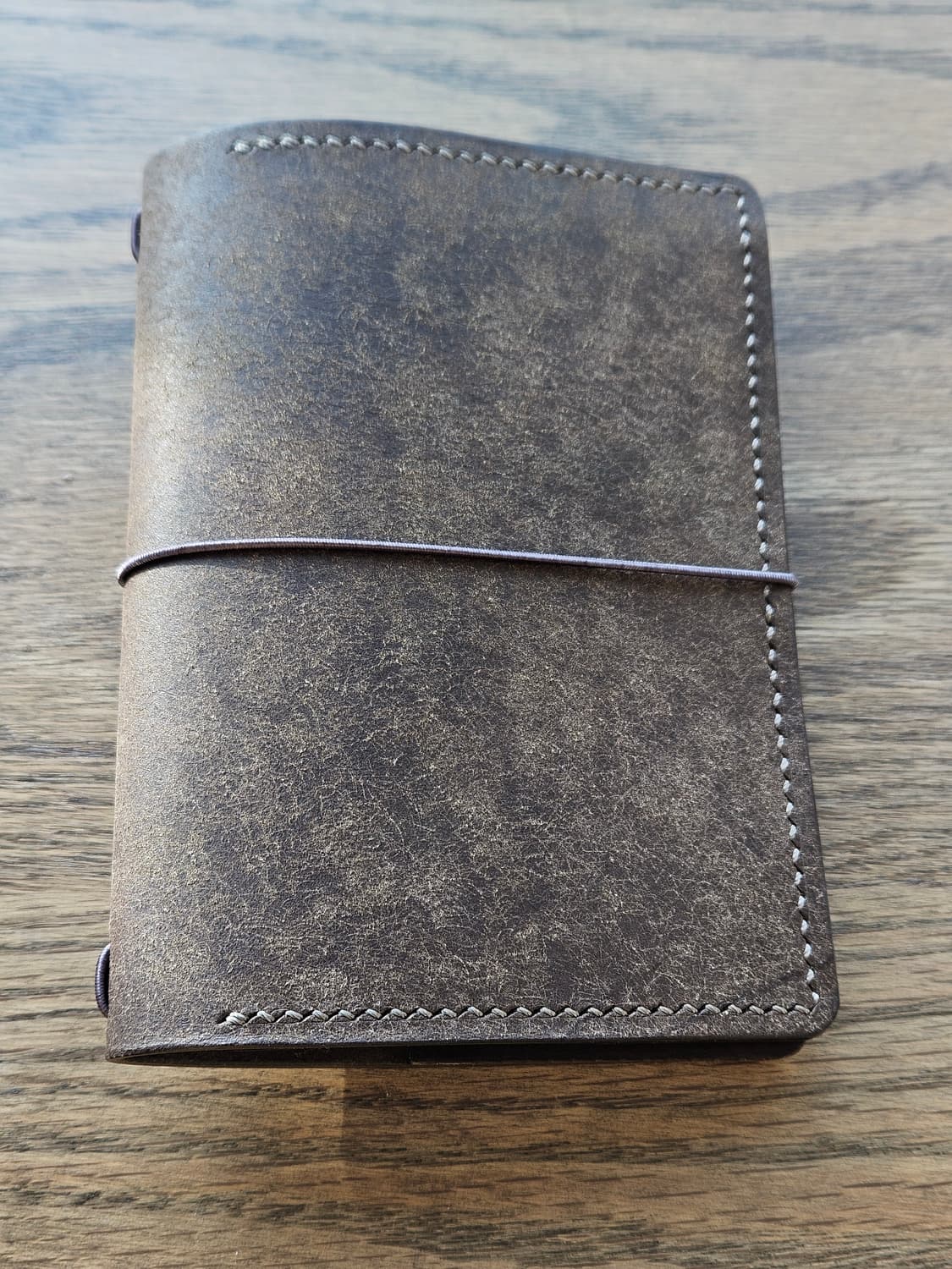 패스포트 사이즈의 작은 가죽 노트 커버 #가죽커버 상품이미지1