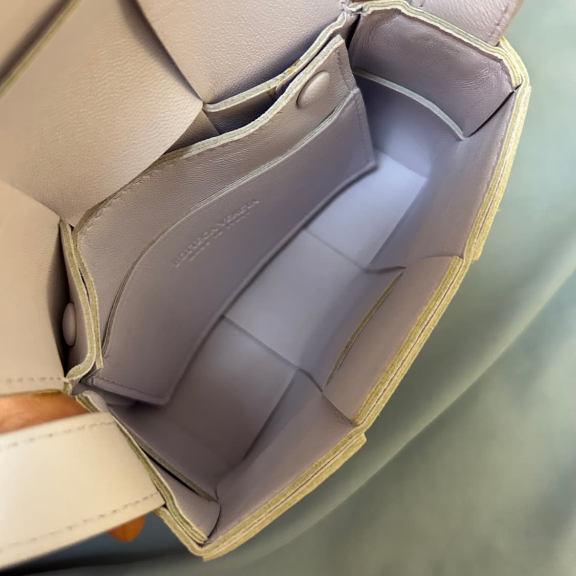 보테가베네타 카세트 미니백 머스워시드 상품이미지10