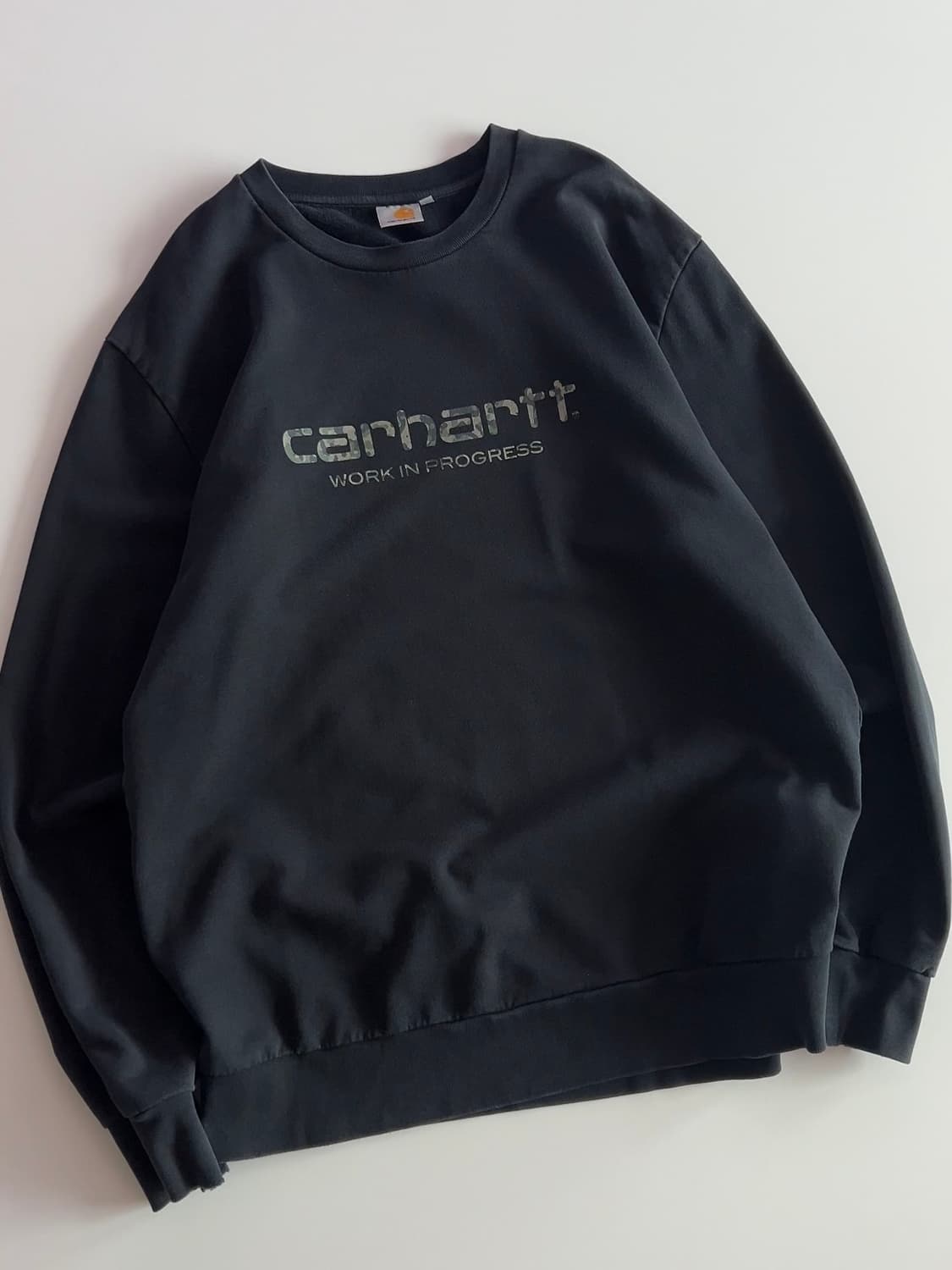 칼하트 카모 로고 맨투맨 XL 상품이미지3