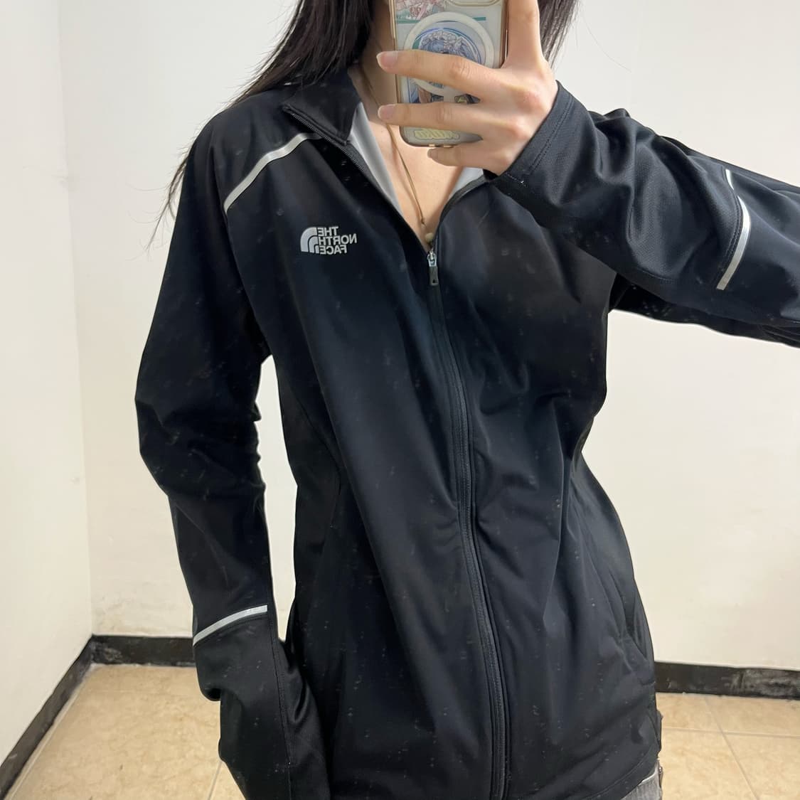 The North Face varsity windbreaker 상품이미지3