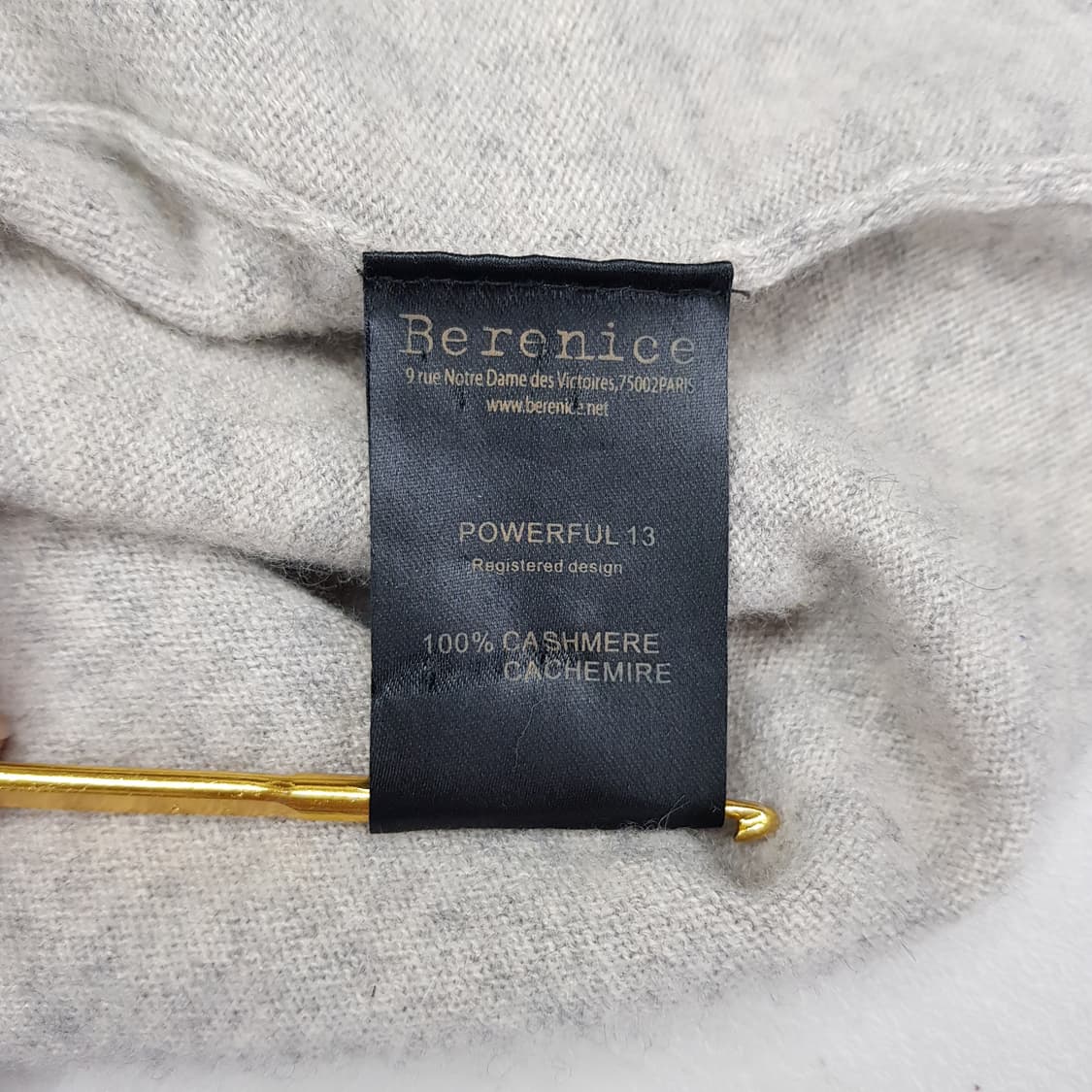 베르니스  캐시미어 자수 디테일 니트 S사이즈 상품이미지6