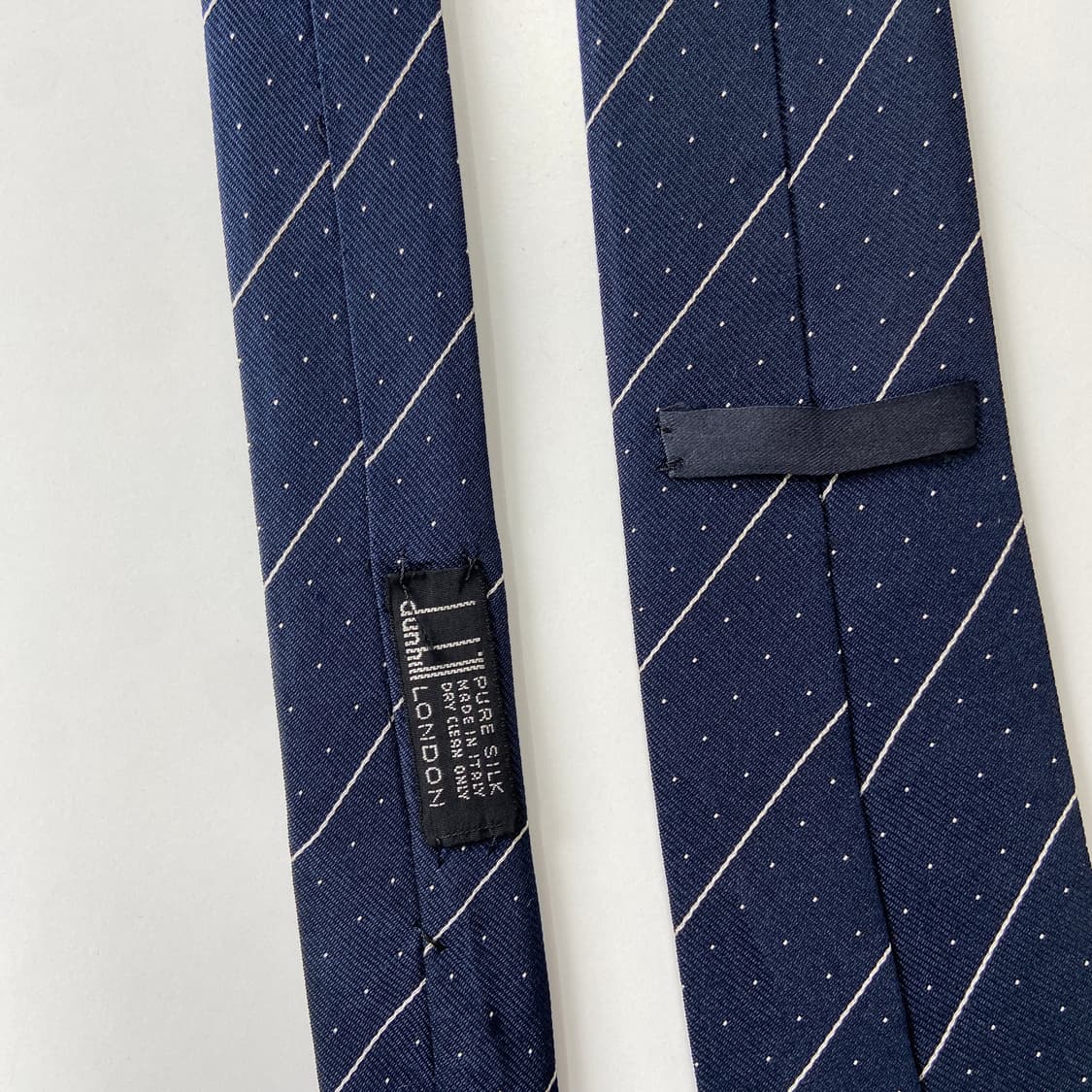 던힐(dunhill) 명품 정품 넥타이 7.7cm 상품이미지6