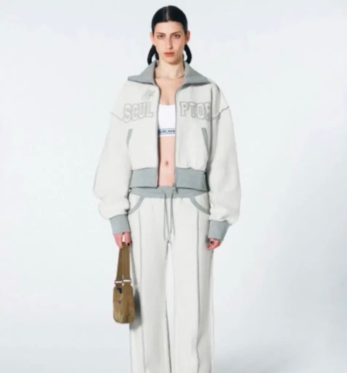 스컬프터 인사이드 아웃 후드집업 크롭 그레이 상품이미지2