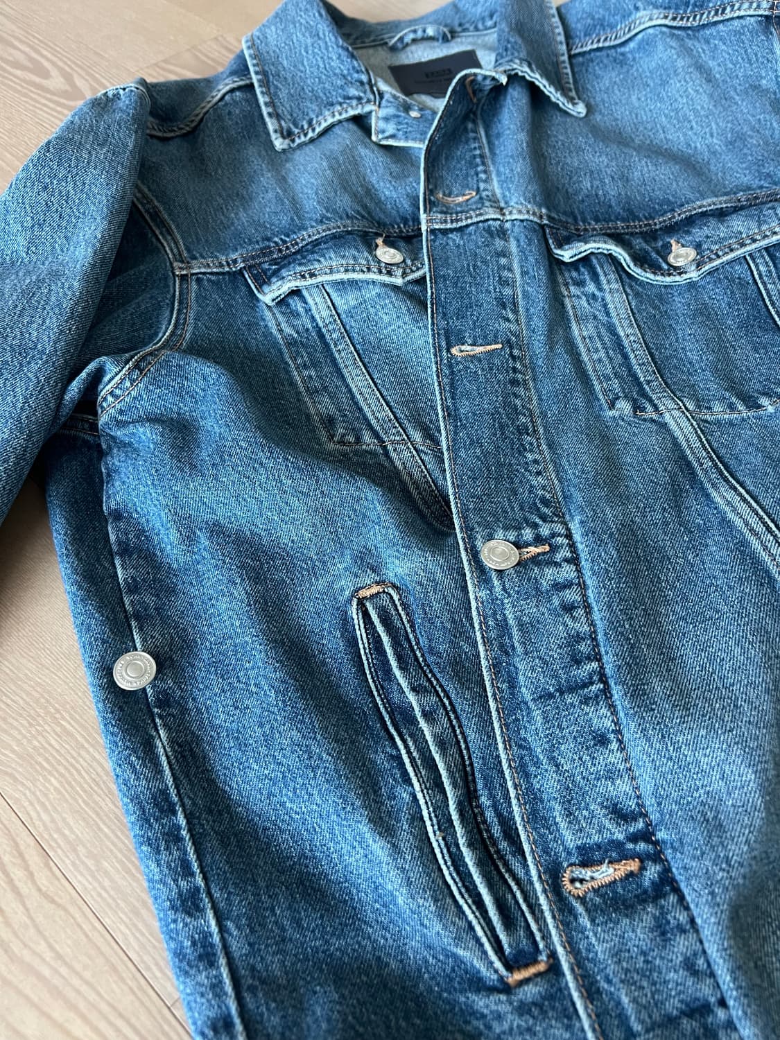 자라 x 스티븐마이젤 데님자켓 상품이미지5