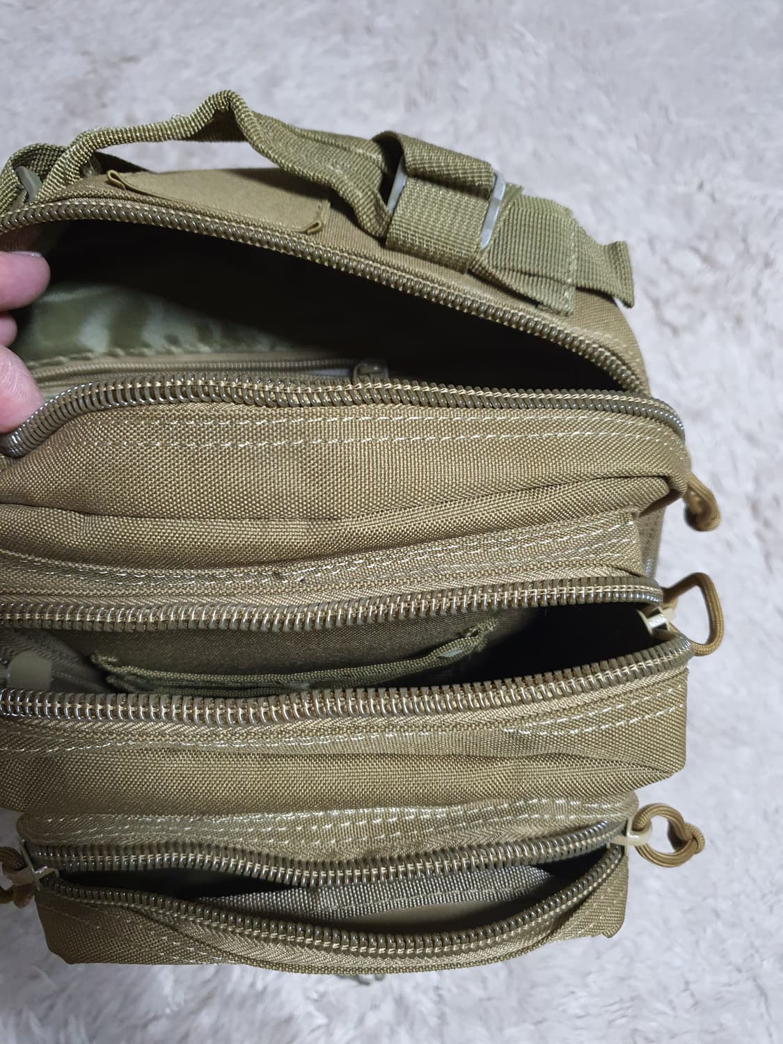 전술 백팩 새상품 미사용 사이즈 가로 28 세로 40 상품이미지3