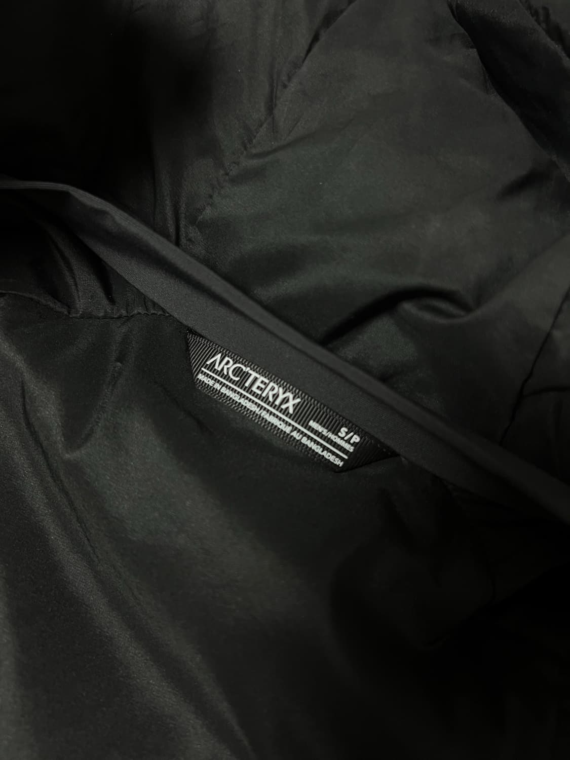 급처) 아크테릭스 아톰 ar 블랙 S사이즈 상품이미지3