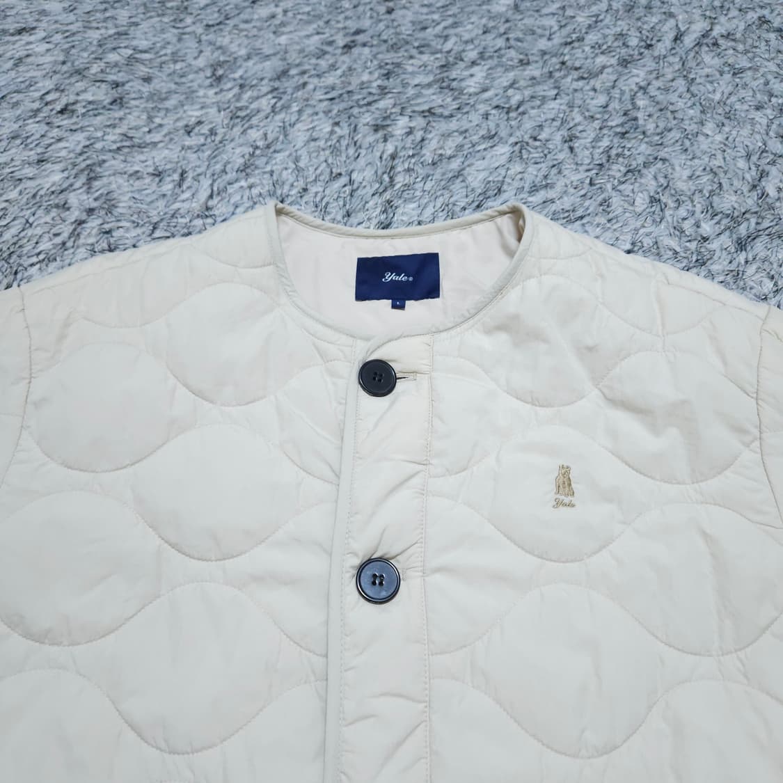 예일yale) L 남자 웜업 퀄팅자켓 아이보리 / 왕눈이샵 상품이미지3