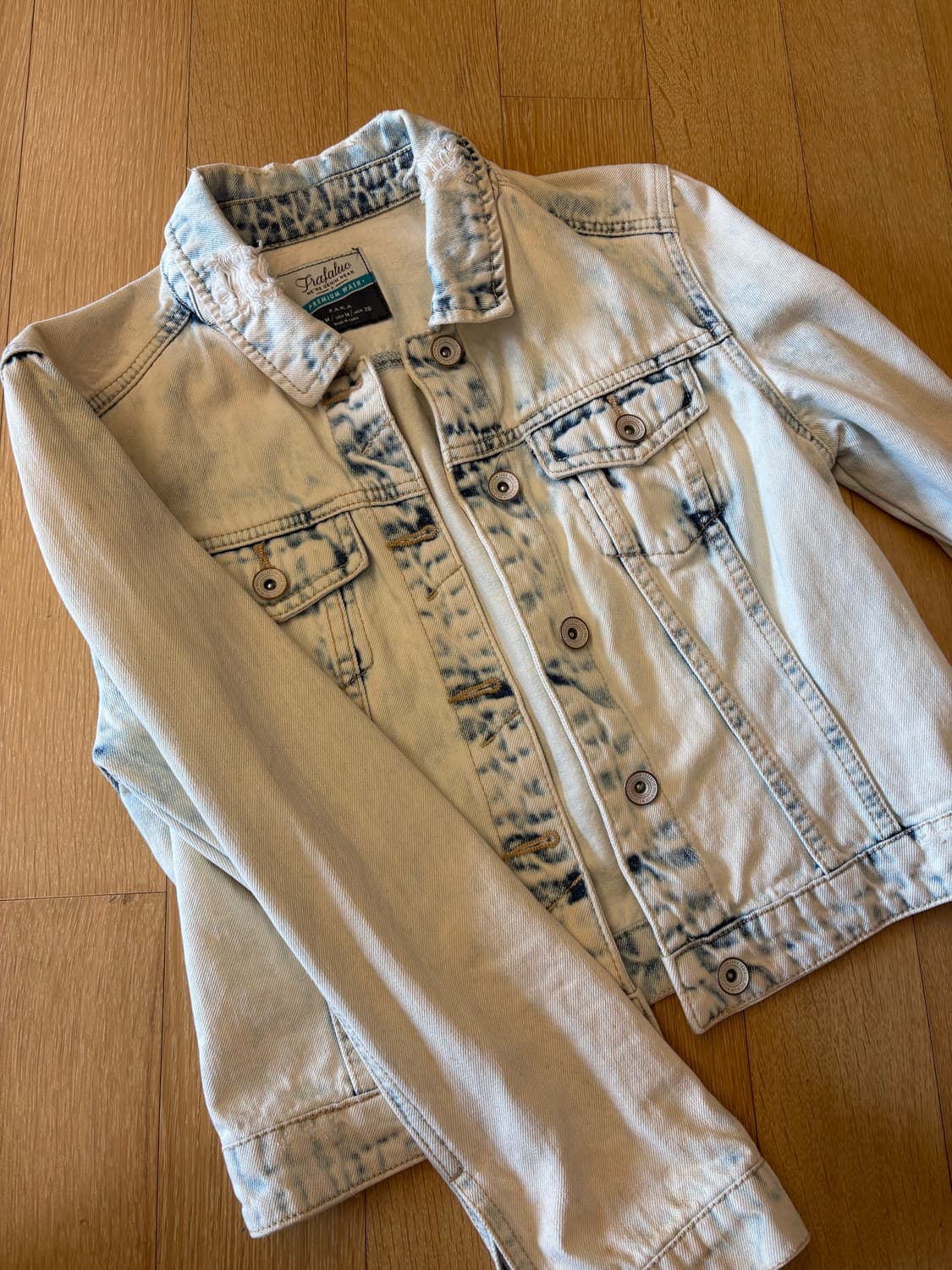 zara 프리미엄 워시 데님자켓 상품이미지1