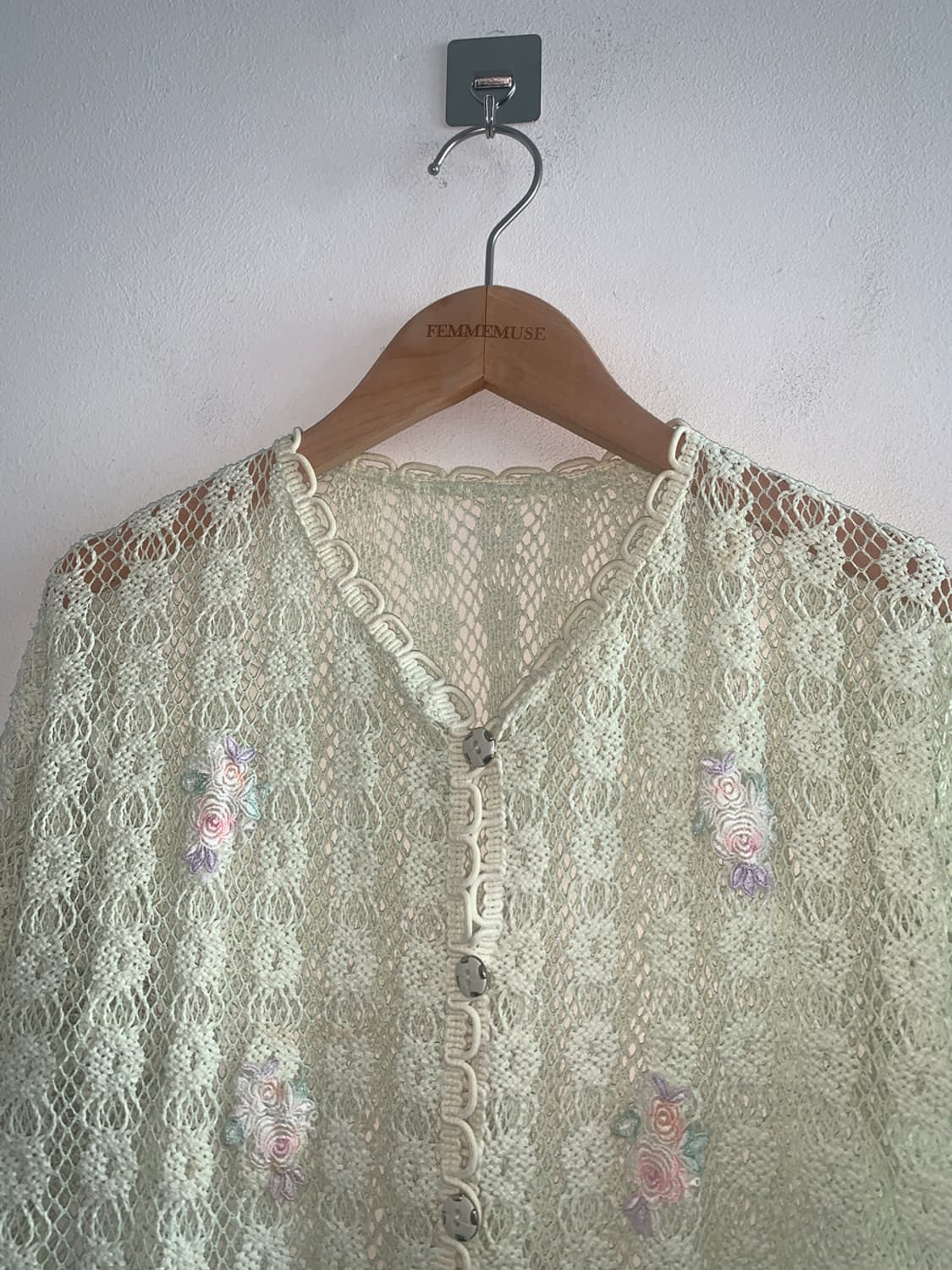 Floral embroidery punching cardigan 상품이미지2