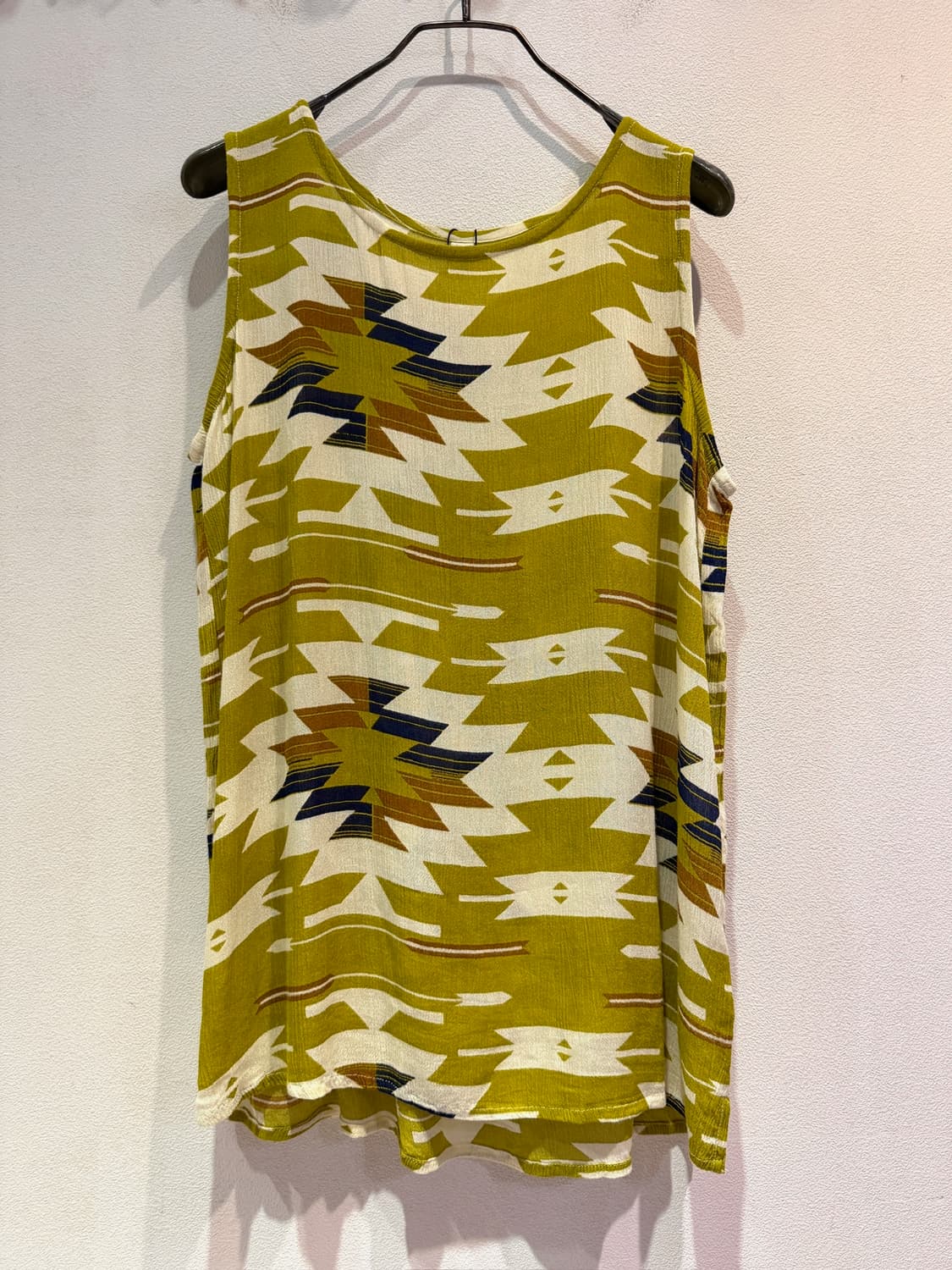 yul Ethnic Sleeveless Top 상품이미지1