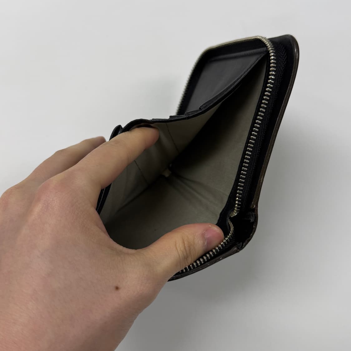 Margaret Howell half zip wallet 상품이미지7