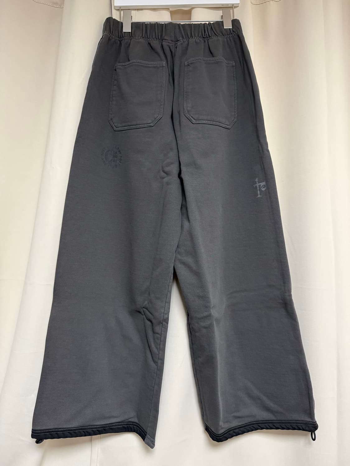 폴리테루 1011 퍼티그 스웨트팬츠 1.2v 워시드 그린 3 팝니다 상품이미지2