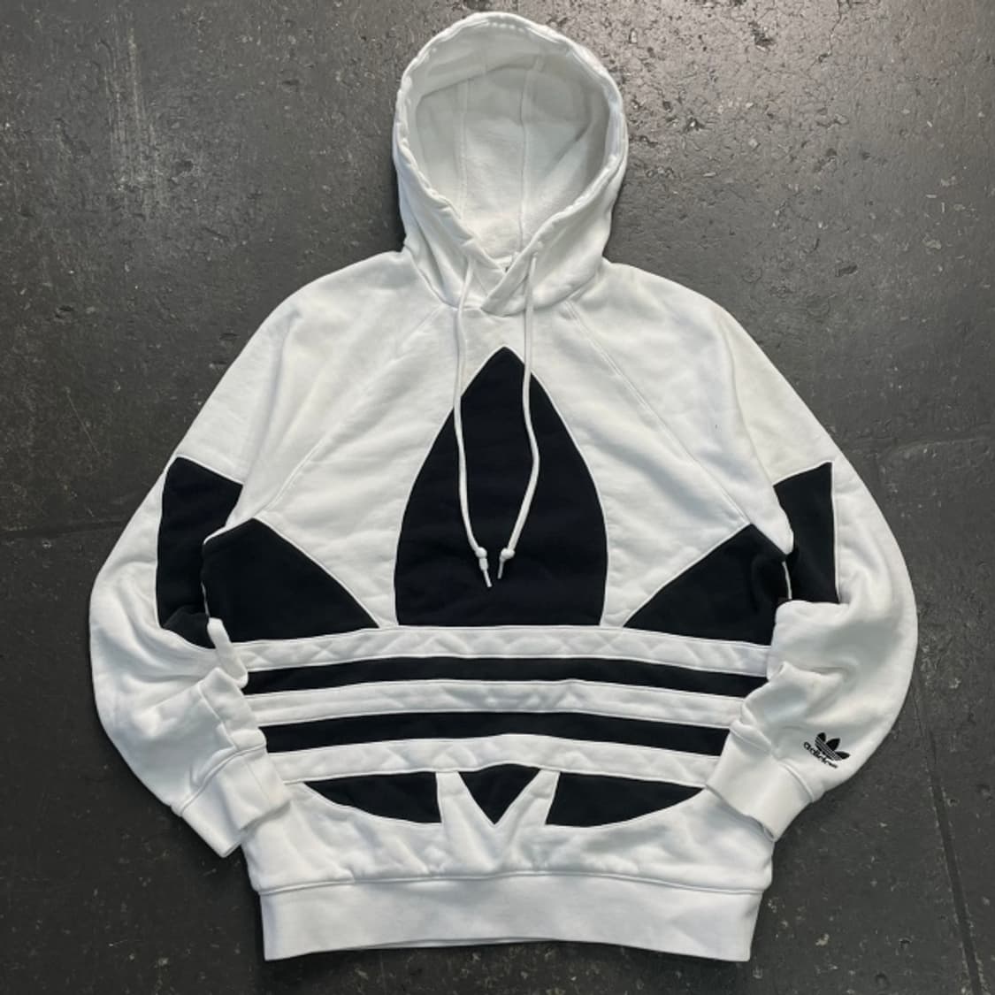 100 아디다스 빅로고 후드티 상품이미지1