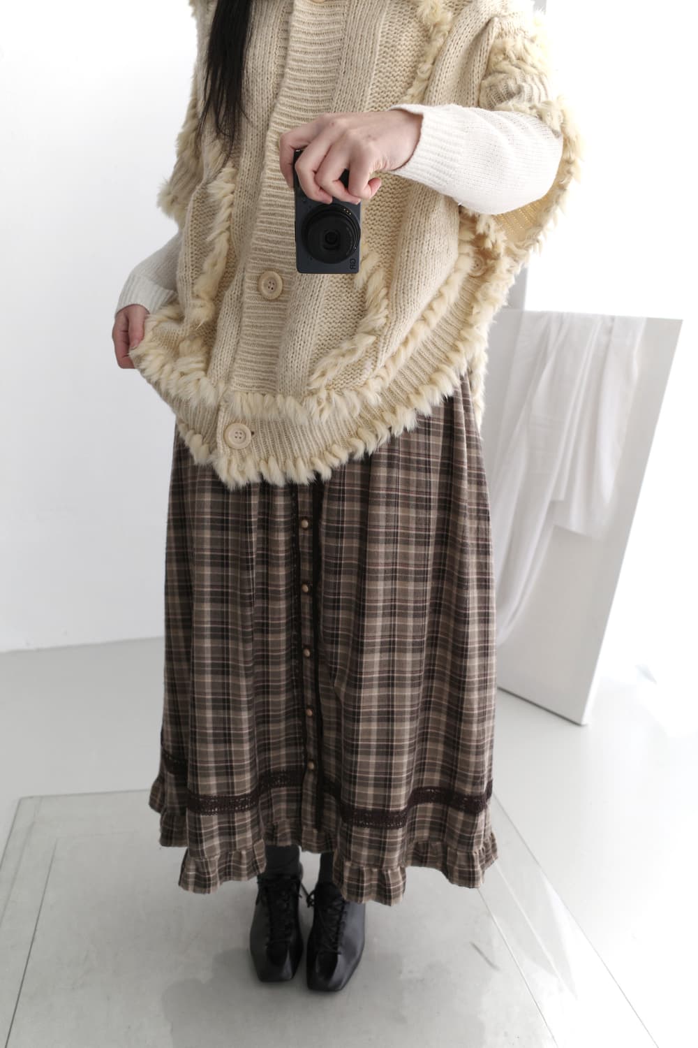 dosch) grunge fur cape 상품이미지7